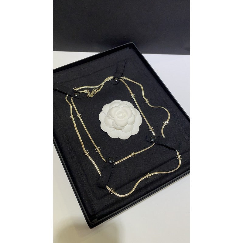 18K  Chanel 24B Flowers Long Necklace