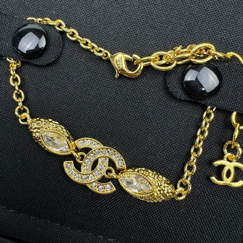 18K  Chanel 26C Diamond Gold Bracelet